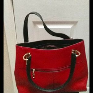 Woman shoulder/arm bag